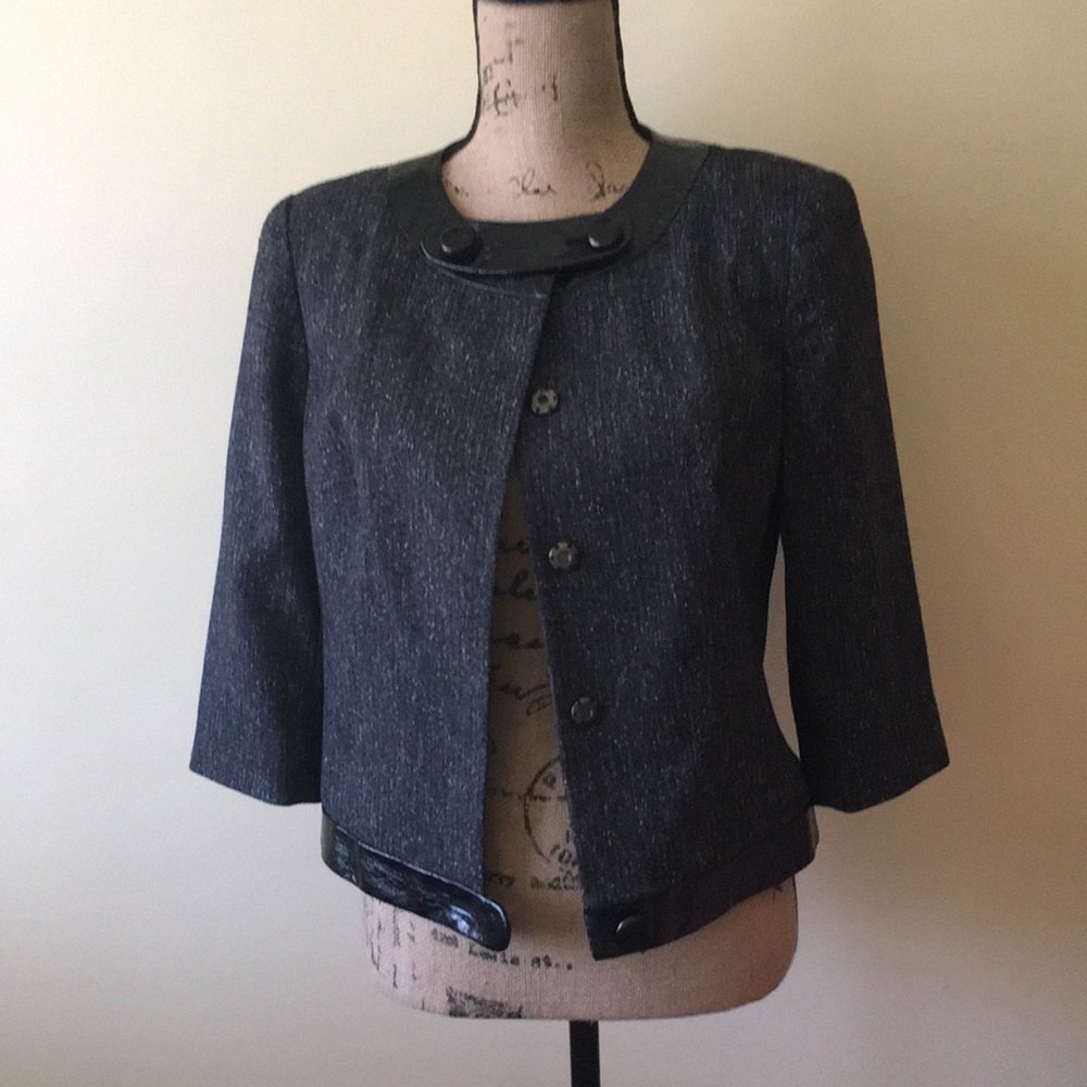 Elegant blazer, old but rarely worn